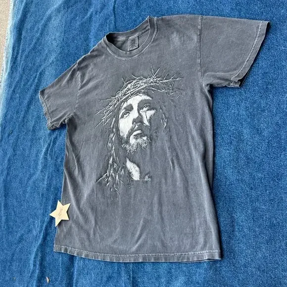 Jesus graphic tee - Picture 3 of 10